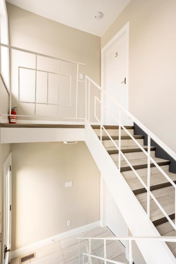 Entire 2 Bedroom Apartment Downtown - U3 Waterloo Esterno foto